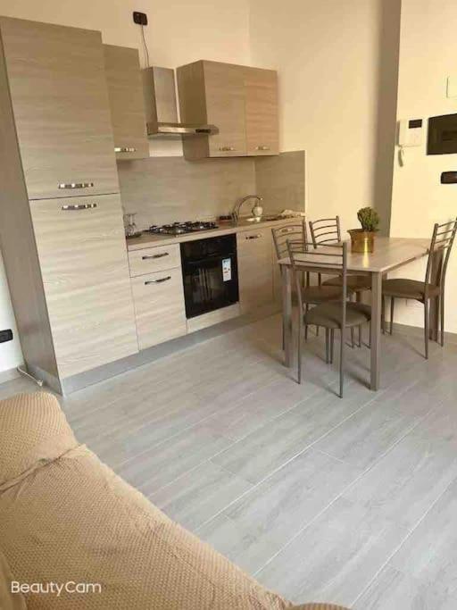 Isola District,Famous Area, Space Flat, Lightful,6 Pax Milan Exterior photo